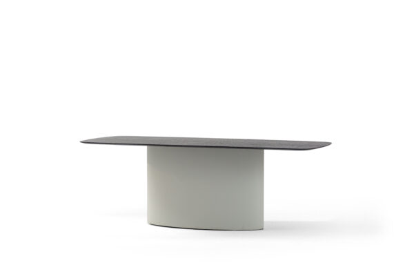 NEW YORK Dining Table - Image 5